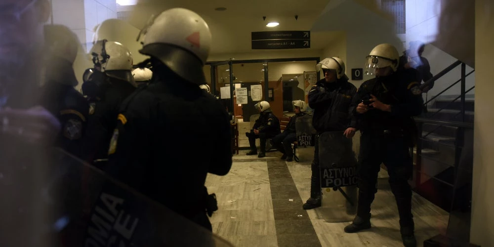 Αστυνομικοί σε κυβέρνηση: Δεν θα ξεσπιτώσουμε εμείς τους Έλληνες